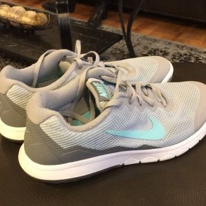 Women’s Nike size 8.5